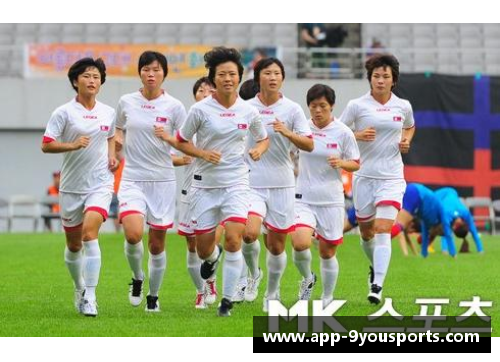 九游体育韩国女团与足球球星的跨界联动引发全球热潮与关注